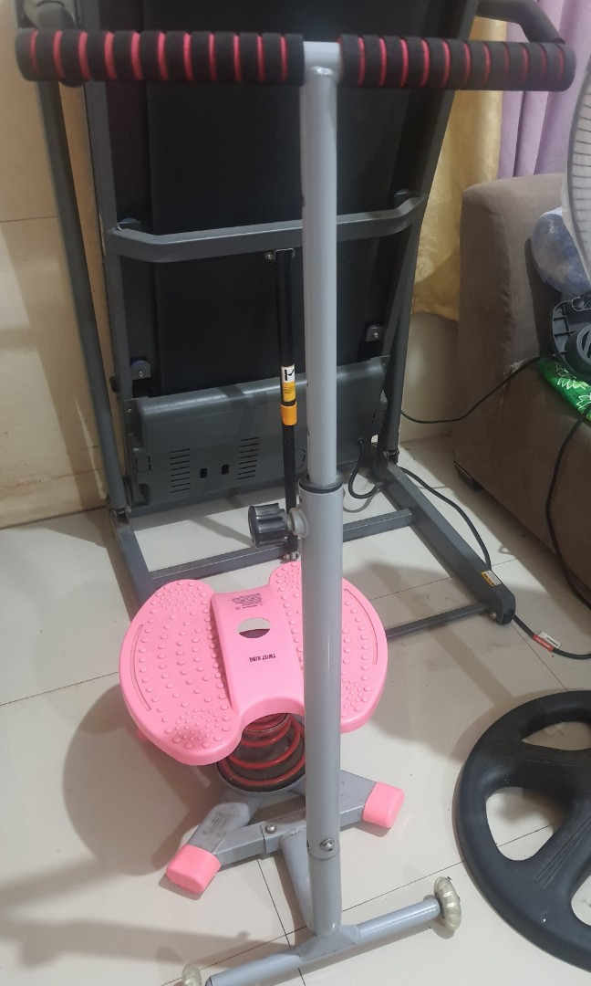 TWIST KING EXERCISE MACHINE, Sports Equipment, Exercise & Fitness