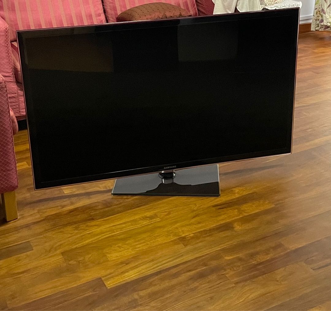 Used Samsung TV 55”, TV & Home Appliances, TV & Entertainment, TV on