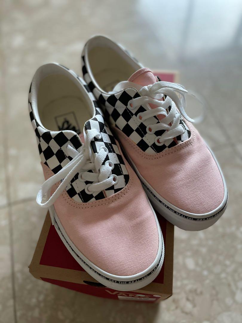 Black pink and white checkered vans online