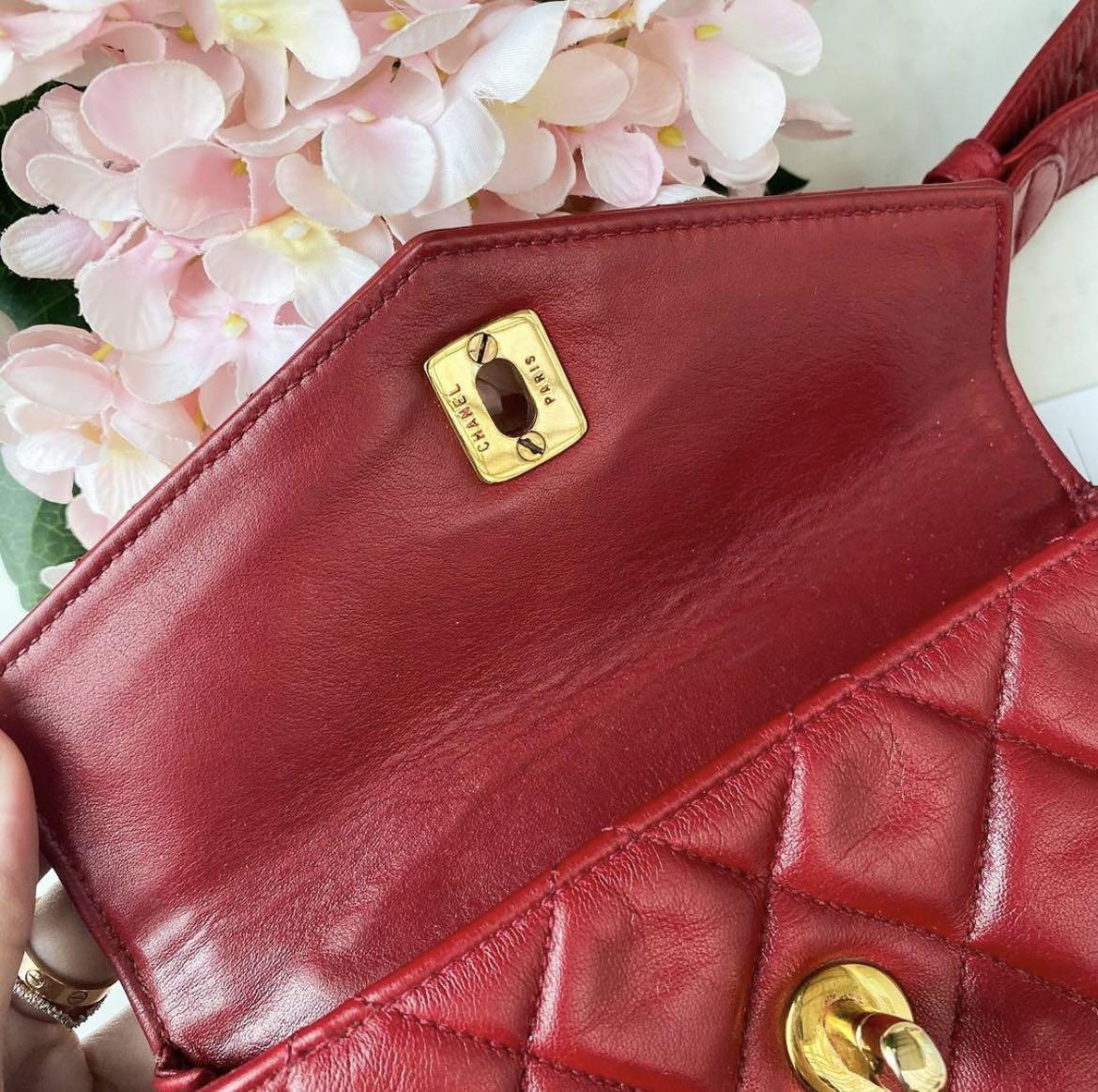 Red chanel discount fanny pack