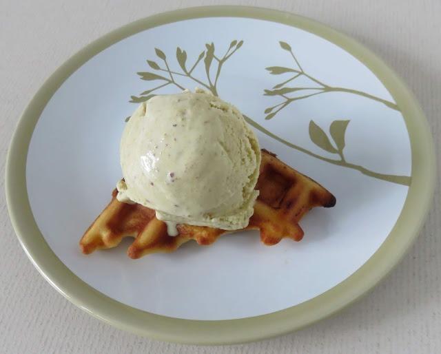 Williams sonoma outlet ice cream scoop