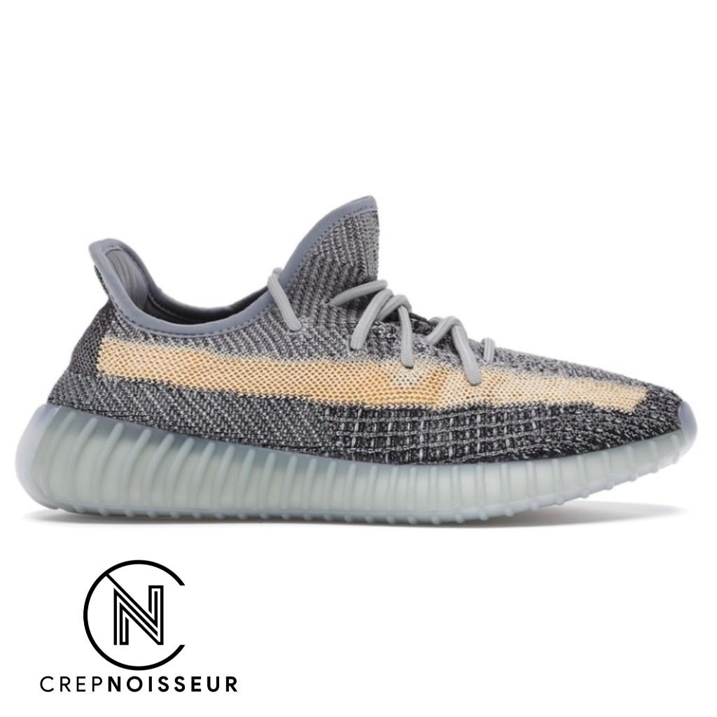 Adidas x Yeezy boost v2, Men's Fashion, Footwear, Sneakers on Carousell