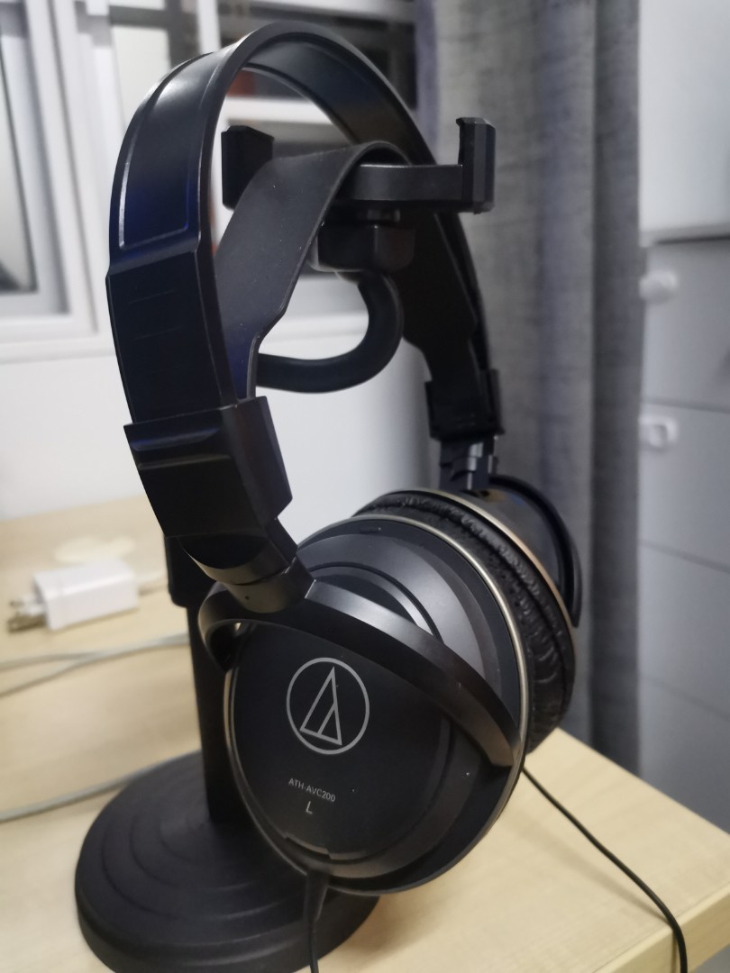 Audio Technica ATH-AVC 200 Sonic Pro OVER HEAR HEADPHONE, Audio, Other  Audio Equipment on Carousell
