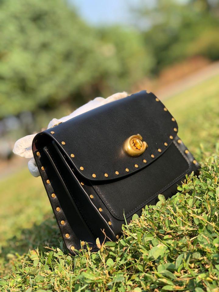 Coach parker 18 2025 black