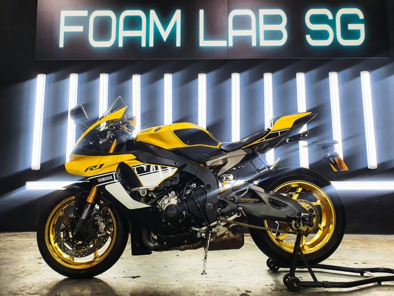 Bike wash detailing Yishun, Motorcycles, Motorcycle Accessories on