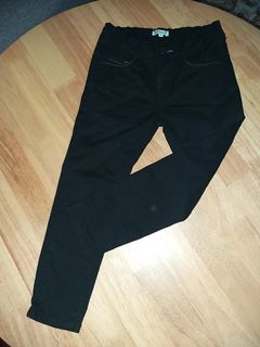 (Category: ) located in . Submitted by aryanshops (Listing ID 1073761697, Image 1). Description: .