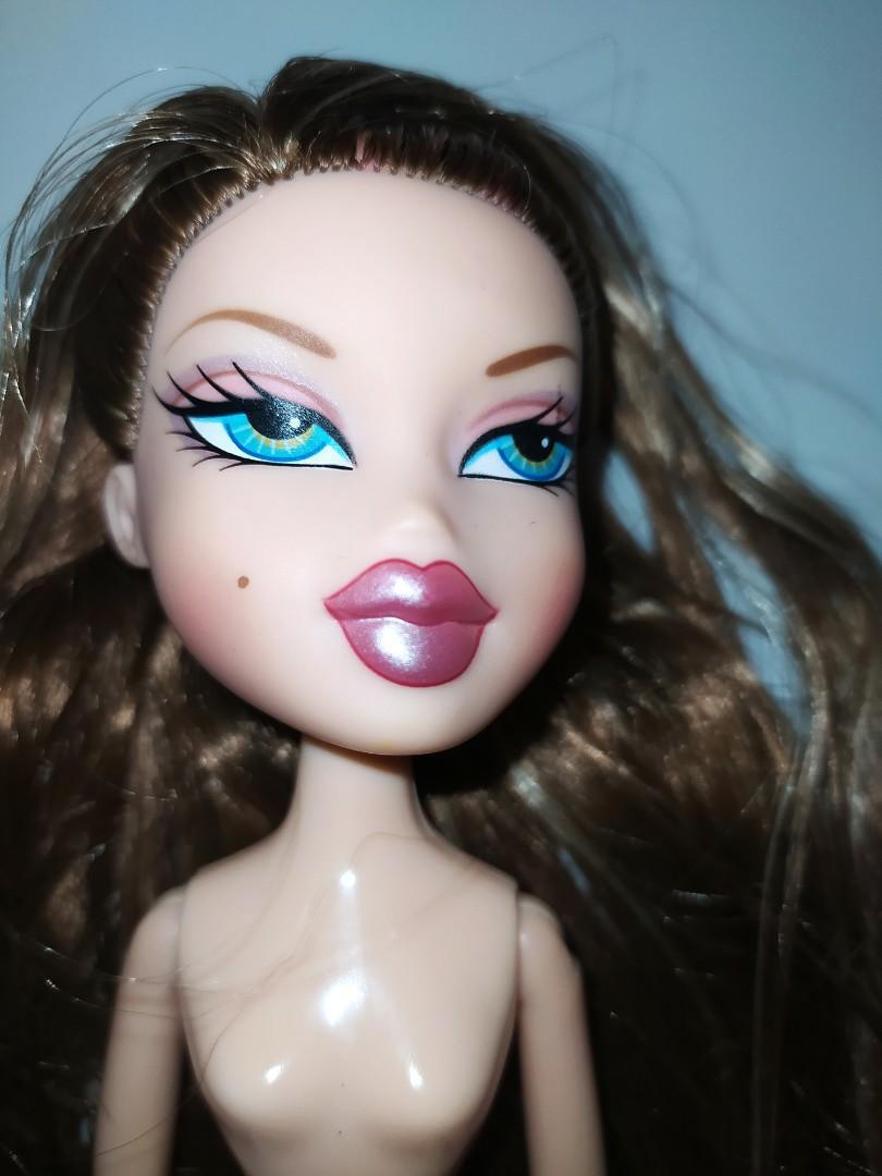 Bratz Head Gamez Rina!, Hobbies & Toys, Toys & Games on Carousell
