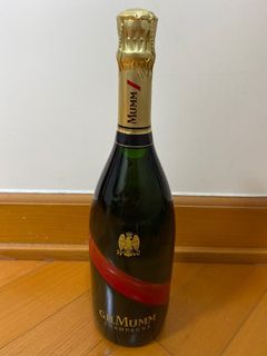 （分類：）位於 。 由 ss_chiikawa 提交（商品編號 1073758409，圖片 1）。簡介： 。