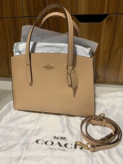 （分類：）位於 。 由 pp328 提交（商品編號 1073643879，圖片 1）。簡介： 。