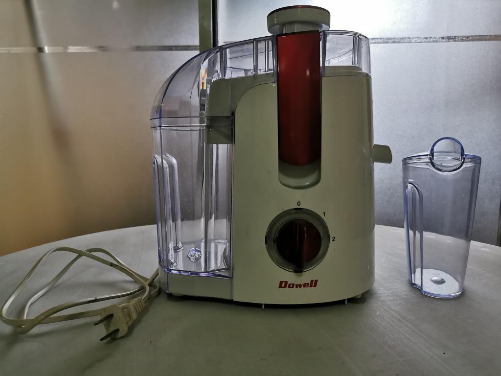 Dowell JE811 Juice Extractor on Carousell