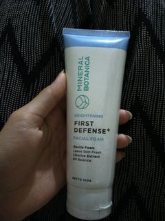 (Kategori: ) berada di . Dikirim oleh preloved060820 (ID iklan 1073696791, Gambar 1). Deskripsi: .