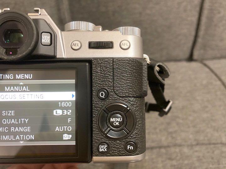 Fujifilm XT10 with 1650mm lens, Photography, Lens & Kits on Carousell