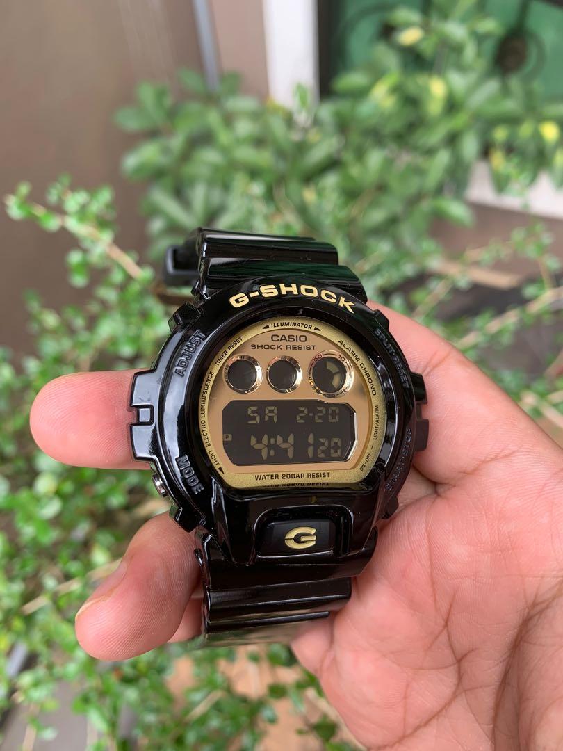 G-SHOCK DW-6900CB-1JF Special Color
