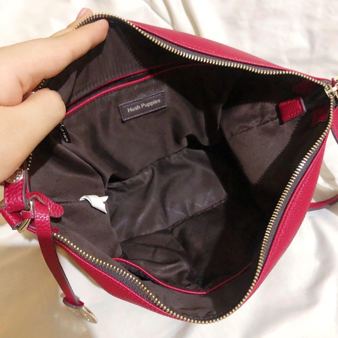 HUSH PUPPIES - Jill Sling Wristlet in 