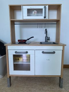 (Category: ) located in . Submitted by jenbond (Listing ID 1073754046, Image 1). Description: .