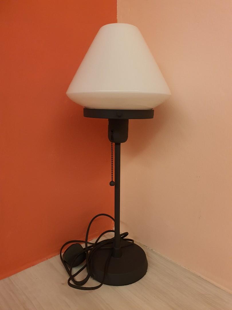 Lvängen best sale table lamp