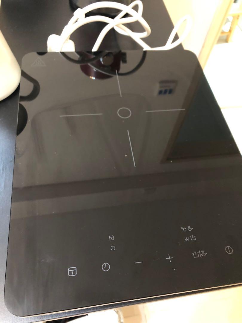 IKEA Tillreda induction hob, 傢俬＆家居, 浴室、廚房用品配件 Carousell