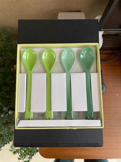 （分類：）位於 。 由 _sellthings_ 提交（商品編號 1073707872，圖片 1）。簡介： 。