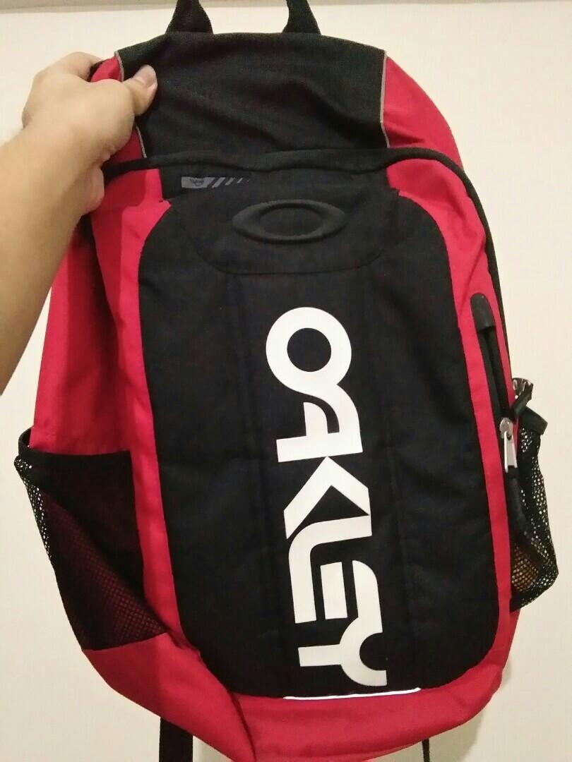 FREE SHIPPING! Oakley Backpack, Men's Fashion, Bags, Backpacks on Carousell