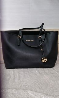 （分類：）位於 。 由 ccwinw 提交（商品編號 1073645187，圖片 1）。簡介： 。