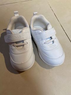 （分類：）位於 。 由 yttsui5 提交（商品編號 1073687349，圖片 1）。簡介： 。