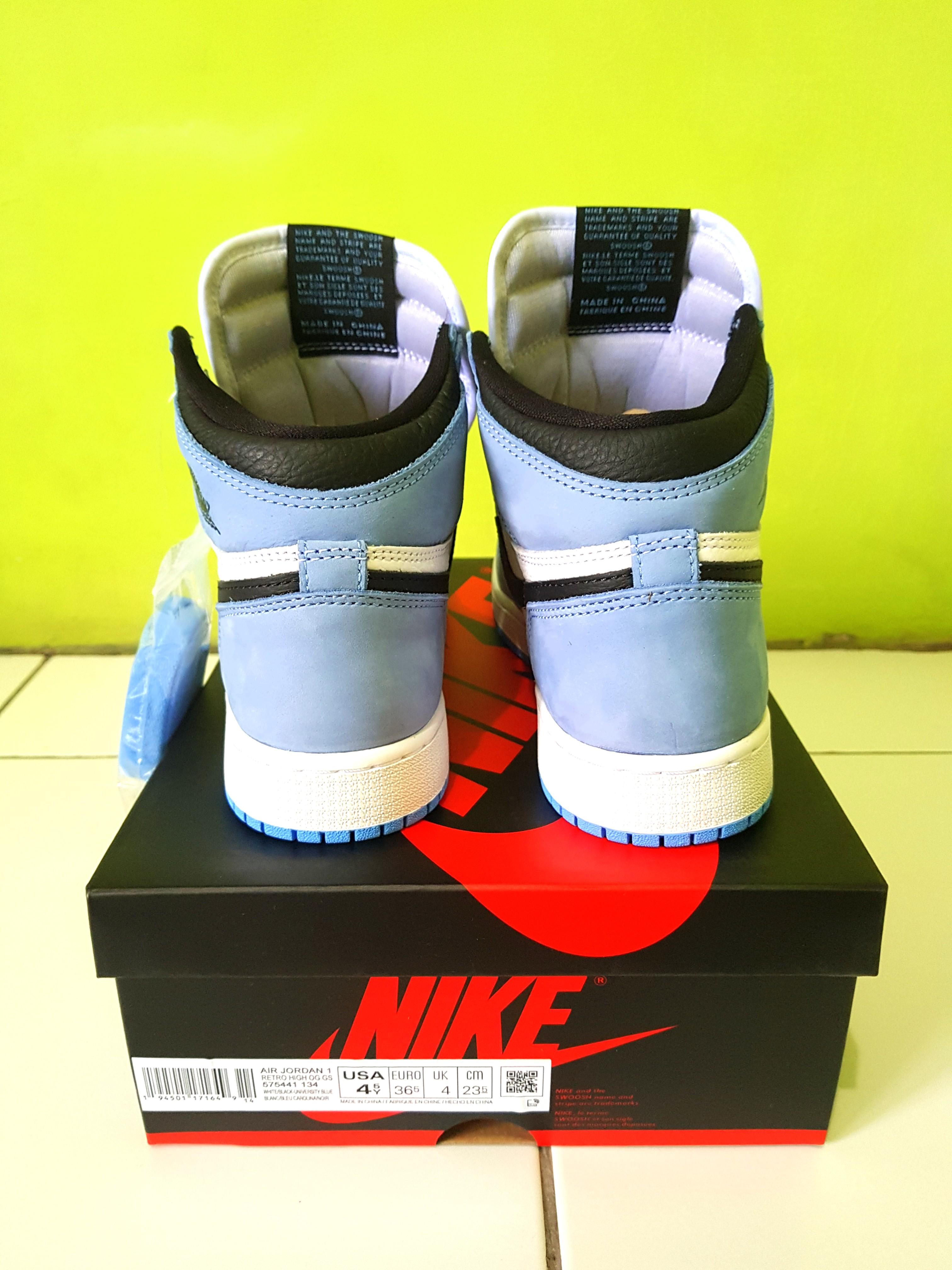 Nike Air Jordan 1 High OG University Blue GS, Fesyen Wanita, Sepatu di  Carousell
