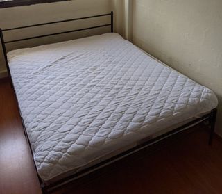 (Category: ) located in . Submitted by greyheron (Listing ID 1073594858, Image 1). Description: .