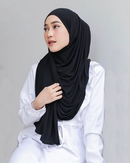 (Category: ) located in . Submitted by rizsyaris (Listing ID 1073762774, Image 1). Description: .