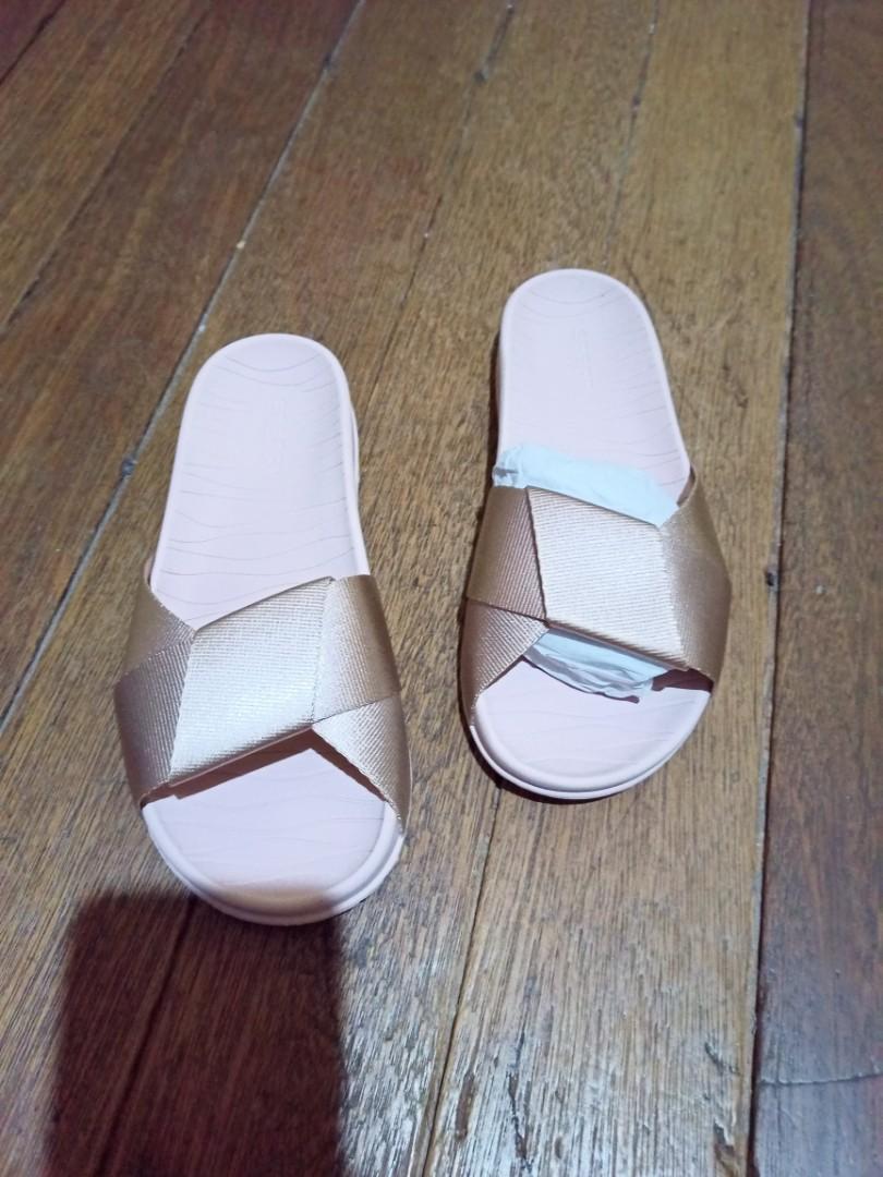 Sperry pool slide sales