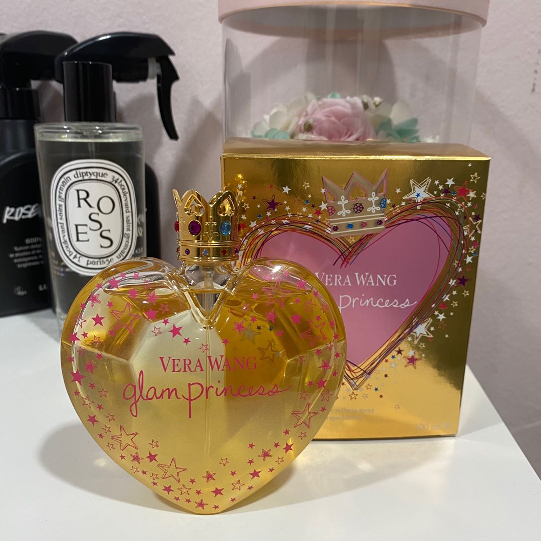 vera wang glam princess scent