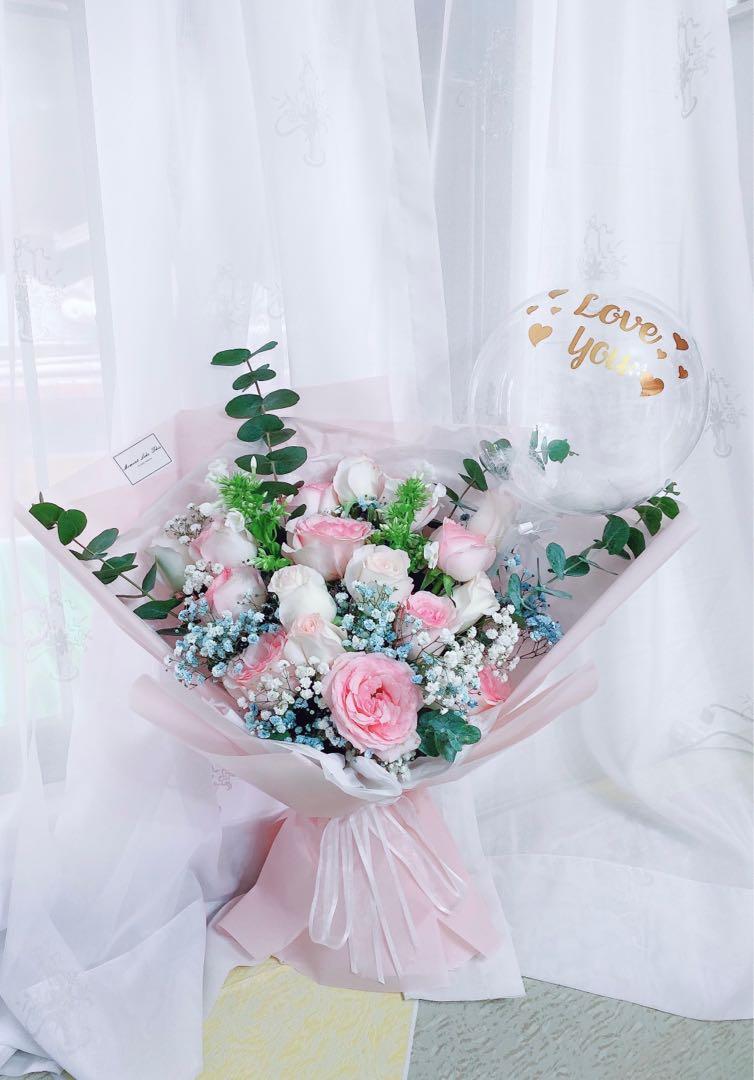 鮮花玫瑰花束粉紅玫瑰粉藍色系花束生日花畢業花求婚花打卡香港花店送花情人節 手作 自家設計 藝術品 Carousell