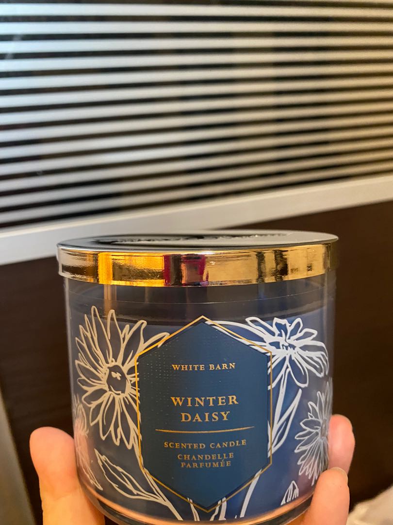 1 Bath & Body Works WINTER DAISY 3-Wick Candle Large 