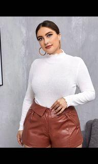 BNIB SHEIN CURVE Lettuce Trim Rib Knit Top in White