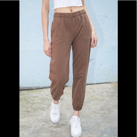 Brandy Melville Brown Rosa Sweatpants 