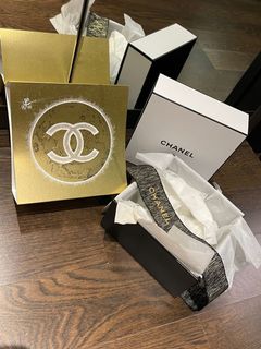(Category: ) located in . Submitted by posh_store (Listing ID 1073947837, Image 1). Description: .
