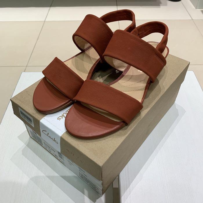 Clarks sense sales lily sandals