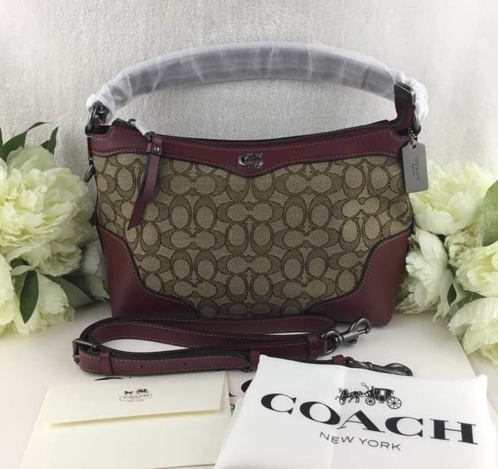 Coach Ivie Hobo Bag Women s Fashion Bags Wallets Purses Pouches on Carousell
