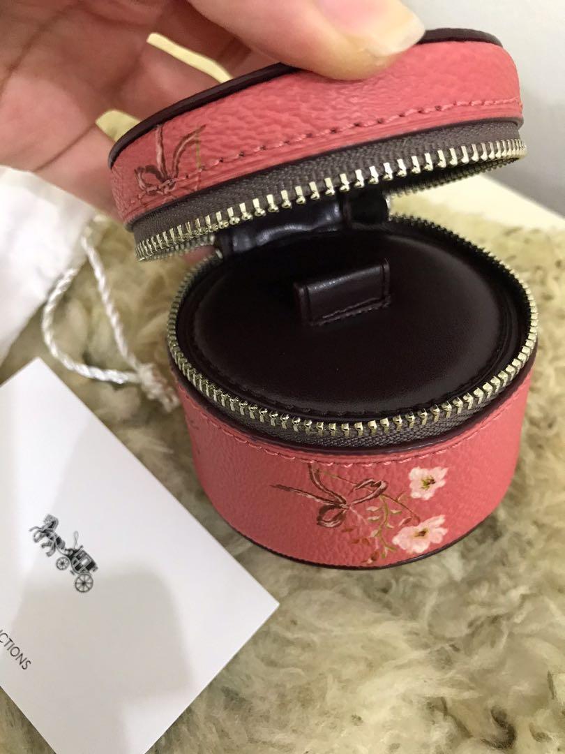 Coach discount jewelry bag