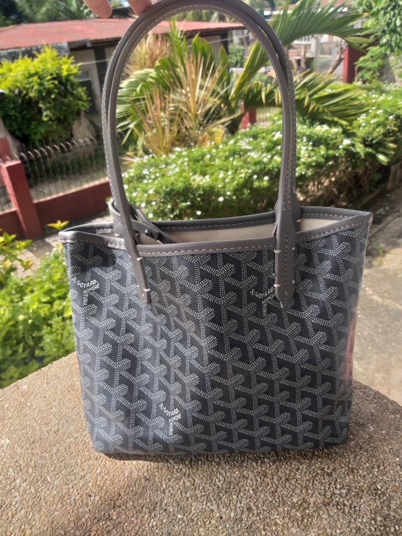 Gray goyard clearance