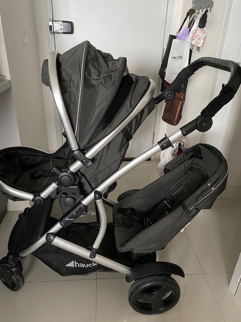Hauck duett double buggy hotsell