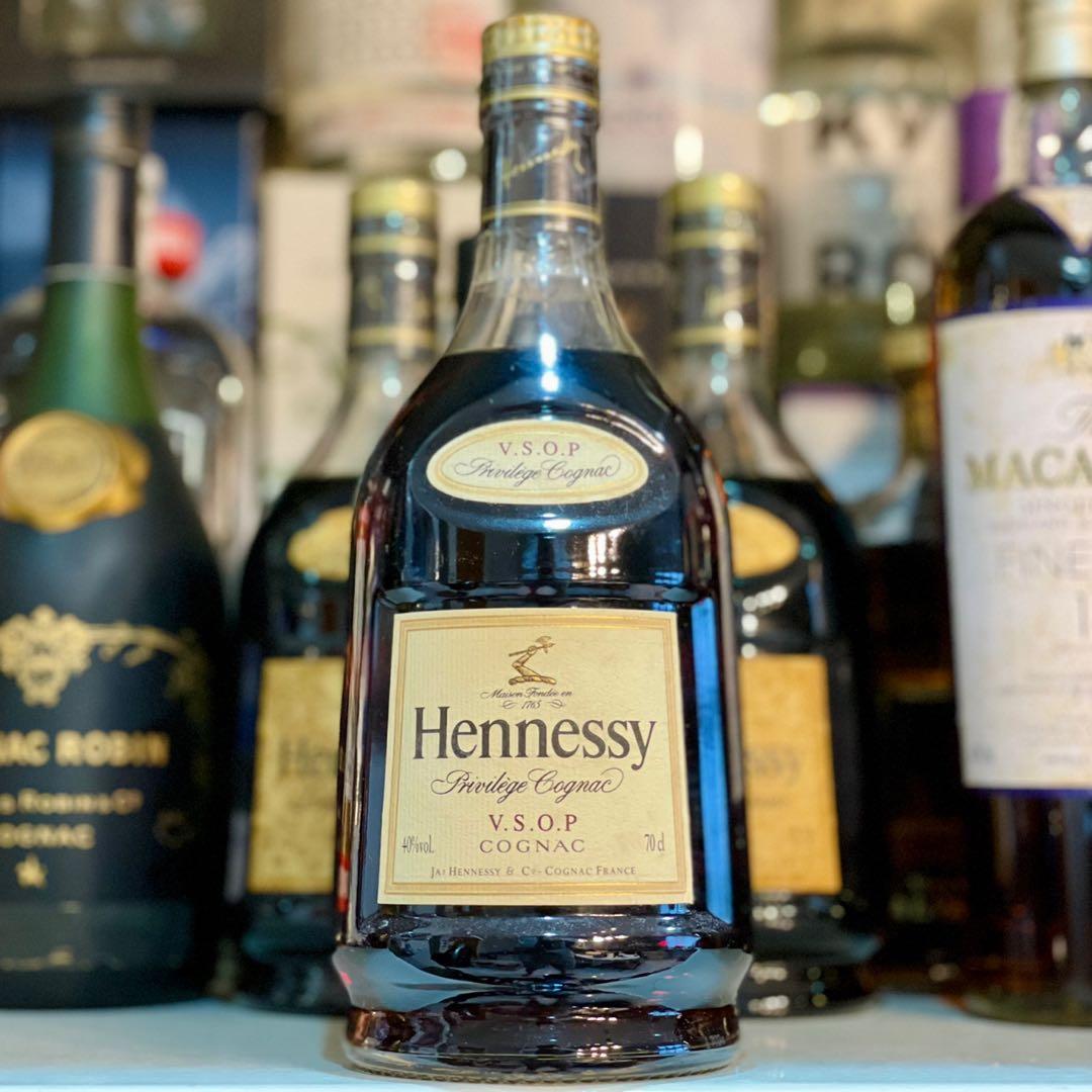 Hennessy VSOP Gold Cap Cognac 700ml, Food & Drinks, Alcoholic Beverages