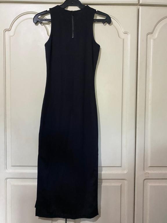 H&m black sleeveless sales dress