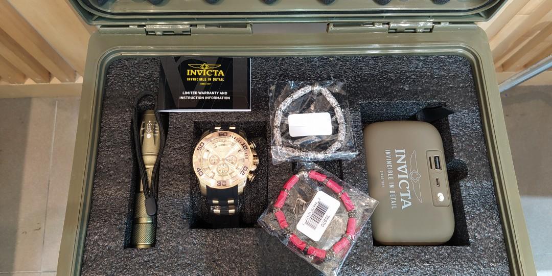 Invicta Pro Diver 22342 Camour Box Set