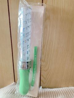 （分類：）位於 。 由 arskaia 提交（商品編號 1073892132，圖片 1）。簡介： 。