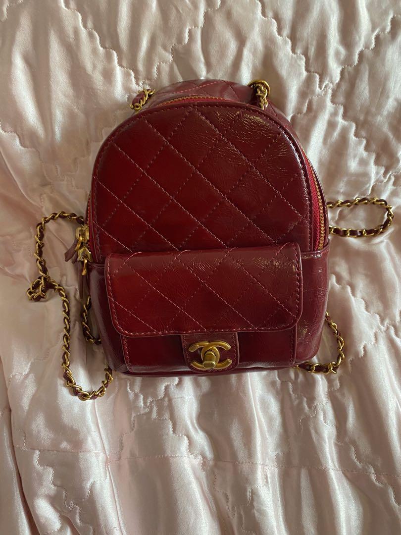 Mini backpack （分類：手袋及銀包）位於 Hong Kong。 由 archangels 提交（商品編號 1073868085，圖片 2）。簡介： 全新，有輕微壓痕。 不面交。