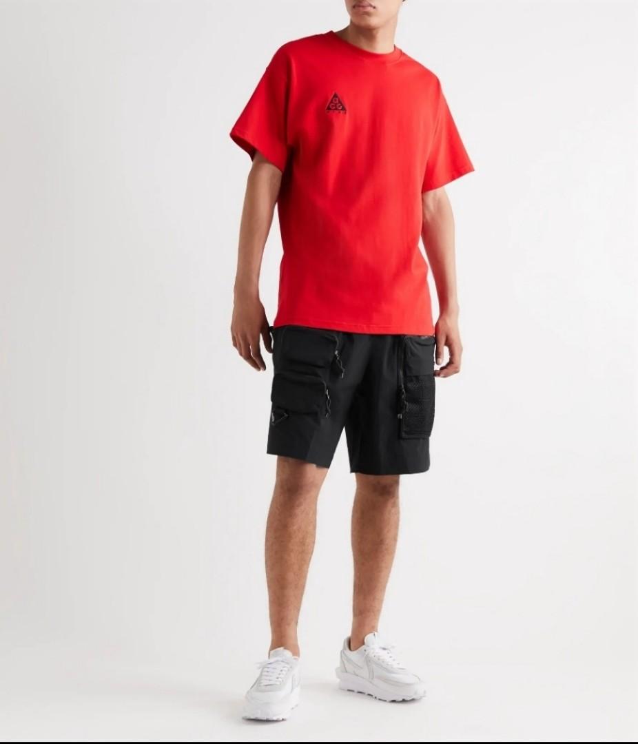 NIKE ACG CARGO SHORTS Men s Fashion Bottoms Shorts on Carousell