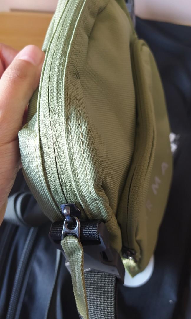 Nike air max 2.0 crossbody 2025 bag