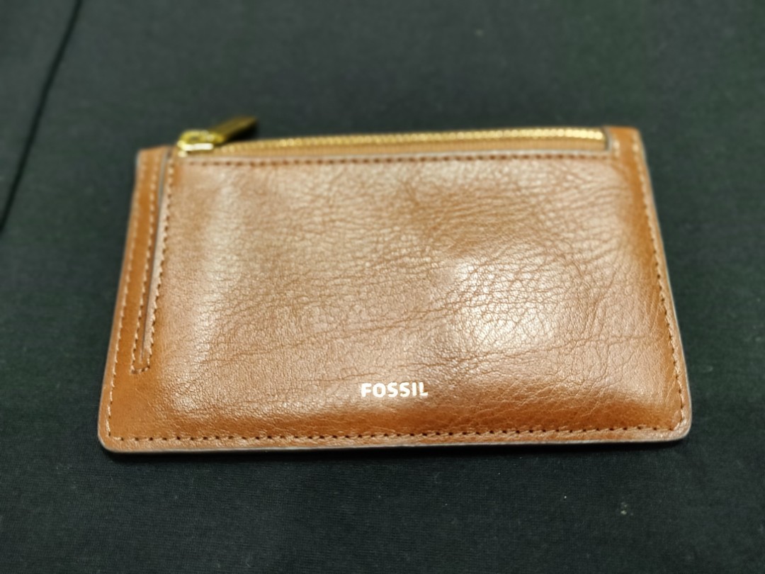 fossil logan card case