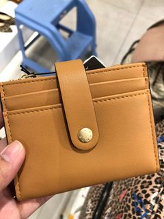 (Category: ) located in . Submitted by yzajorine (Listing ID 1073929164, Image 1). Description: .