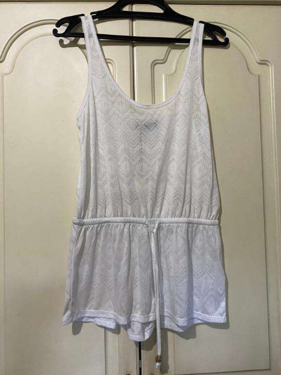 Primark white romper swim cover-up (Category: Rompers) located in Quezon City. Submitted by applepie.11 (Listing ID 1073966711, Image 1). Description: Brand new, with tag Size: M See-through material, with adjustable ribbon at the waist Price is negotiable :) Shipping c/o buyer (Metro Manila: 50-79, Provincial: 150) Payment options: GCash, BPI Rfs: decluttering .